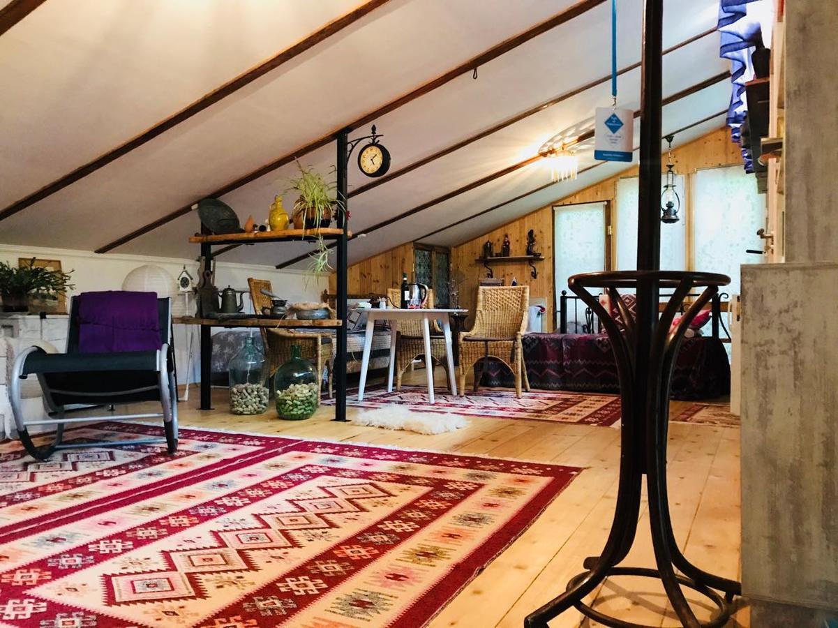 Tania'S Home Тбилиси Екстериор снимка